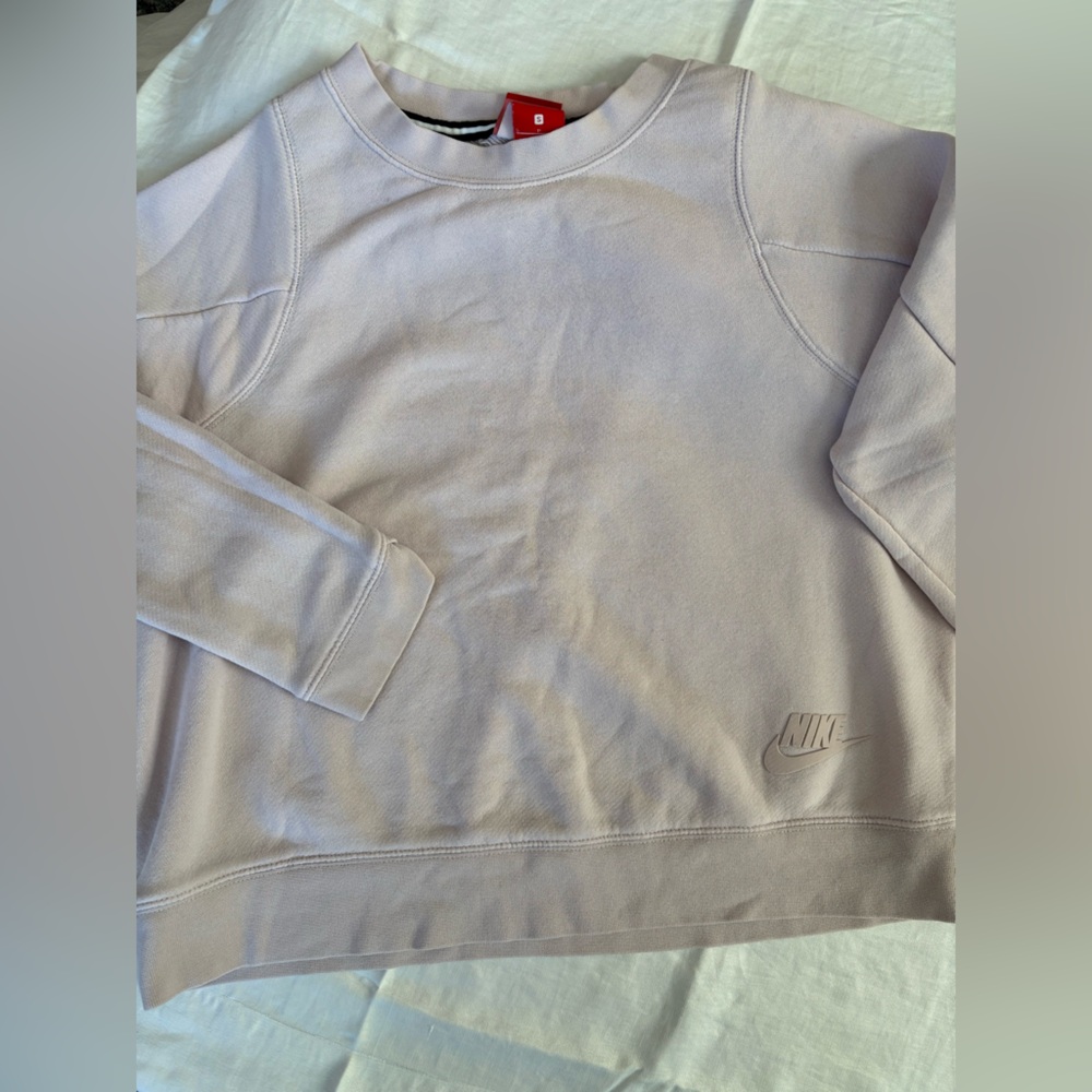 Nike light pink cropped sweater - size: Small